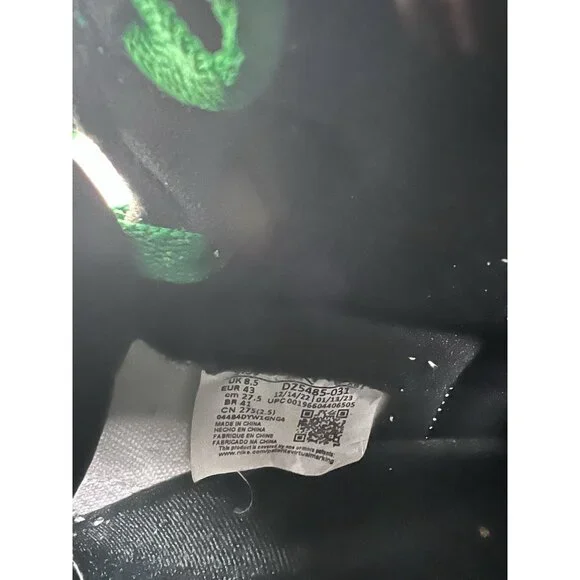 Size 9.5 - Air Jordan 1 Retro OG High Lucky Green - Picture 6 of 10